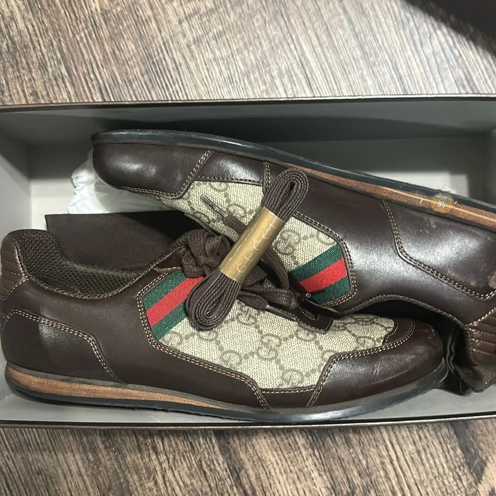 Gucci Women's Sneakers Box - Brown - Picture 8 of 11